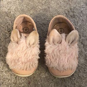 rose gold bunny shoes size 4